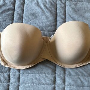 Maidenform 40D Tan Strapless Bra
